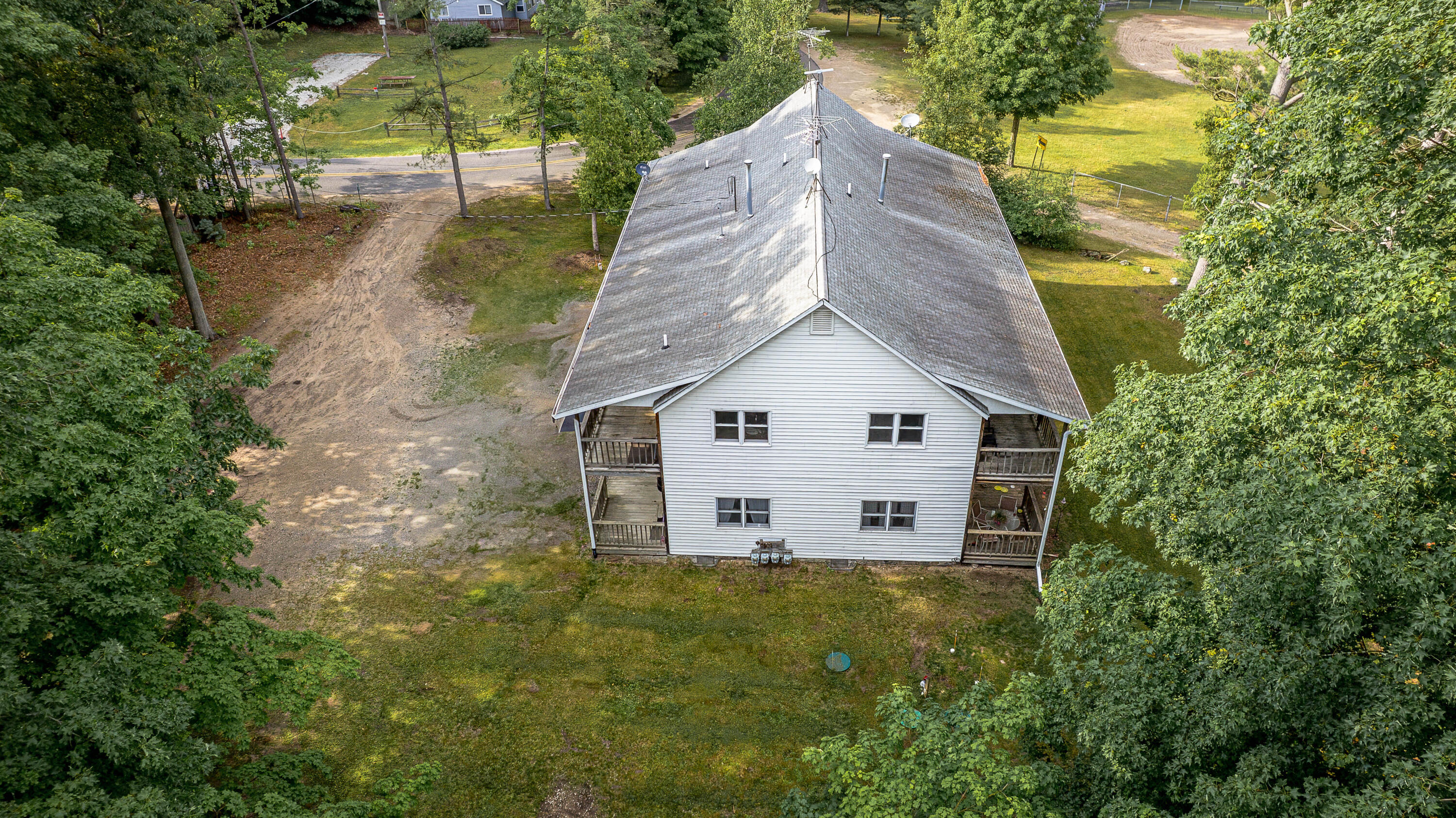 8867 W Garfield Road