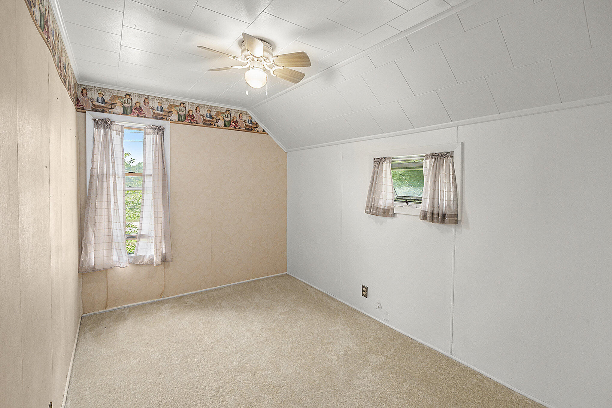 7035 W Filmore Road