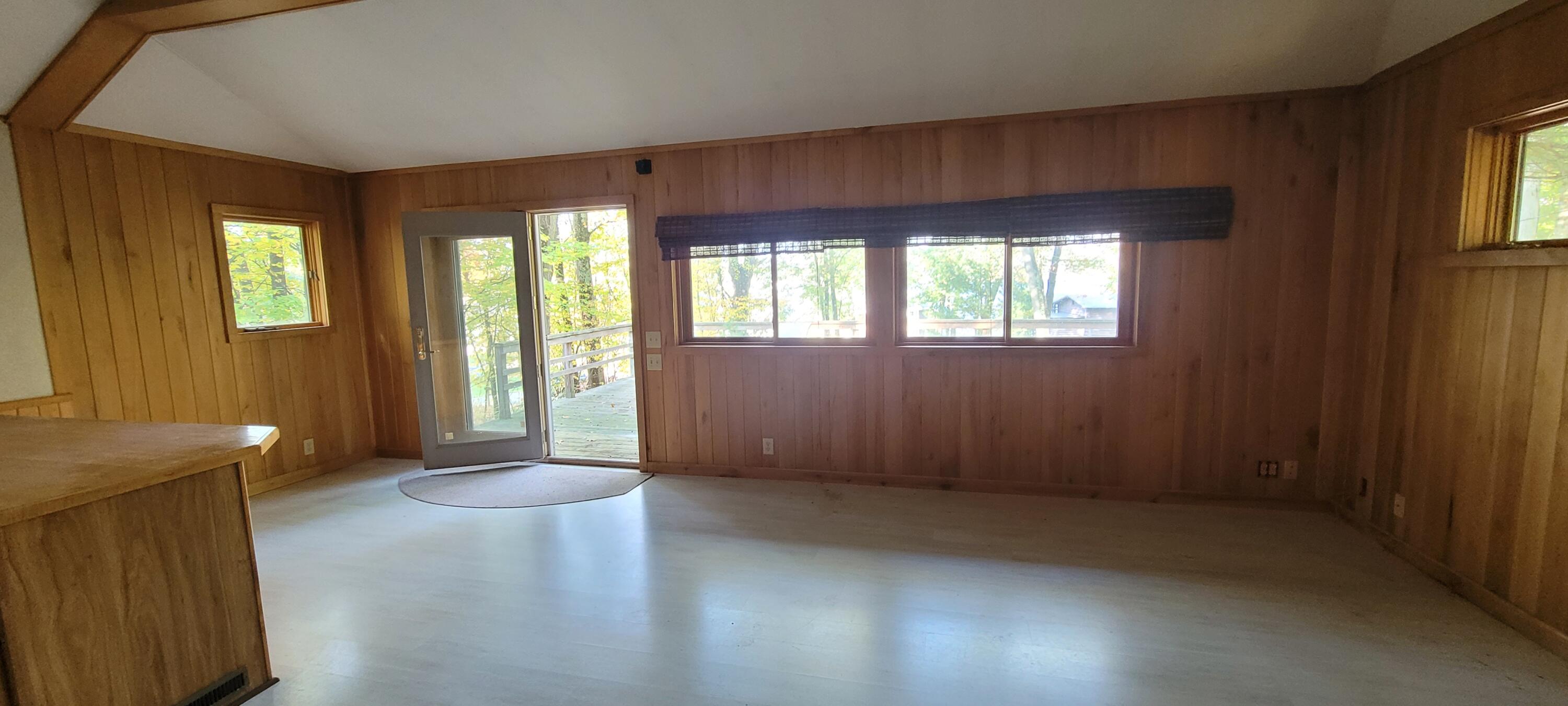 5921 W Longbridge Road