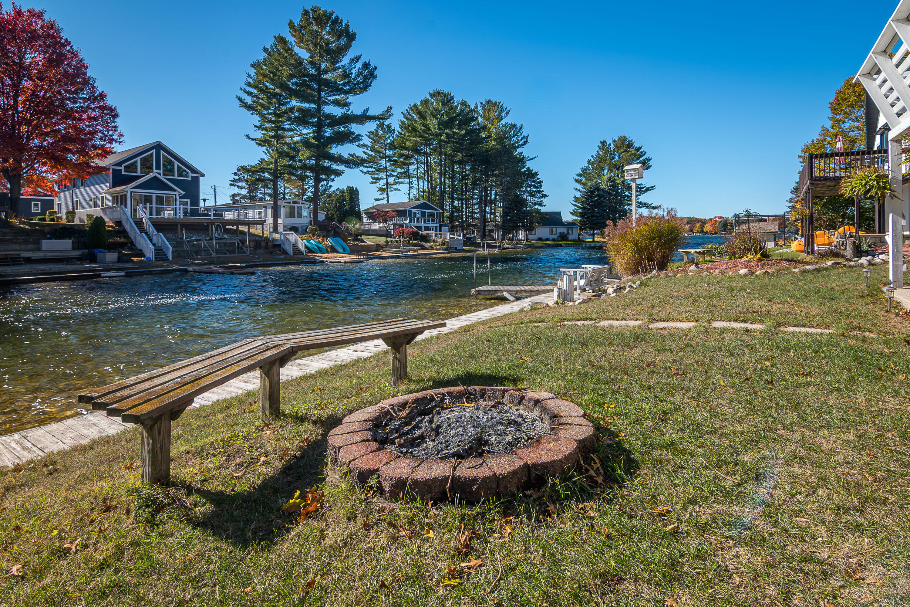 1913 White Birch Court