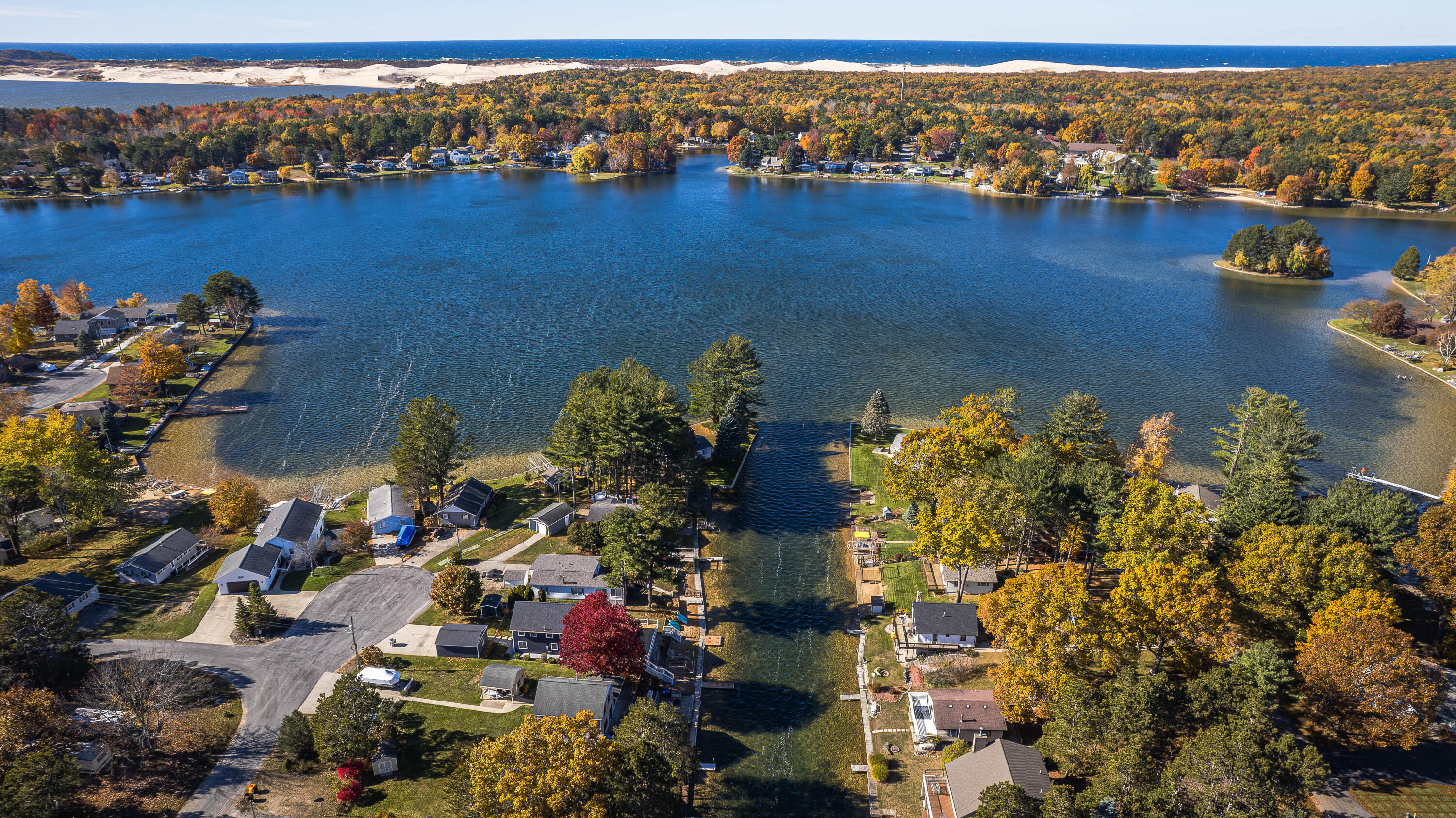 1913 White Birch Court