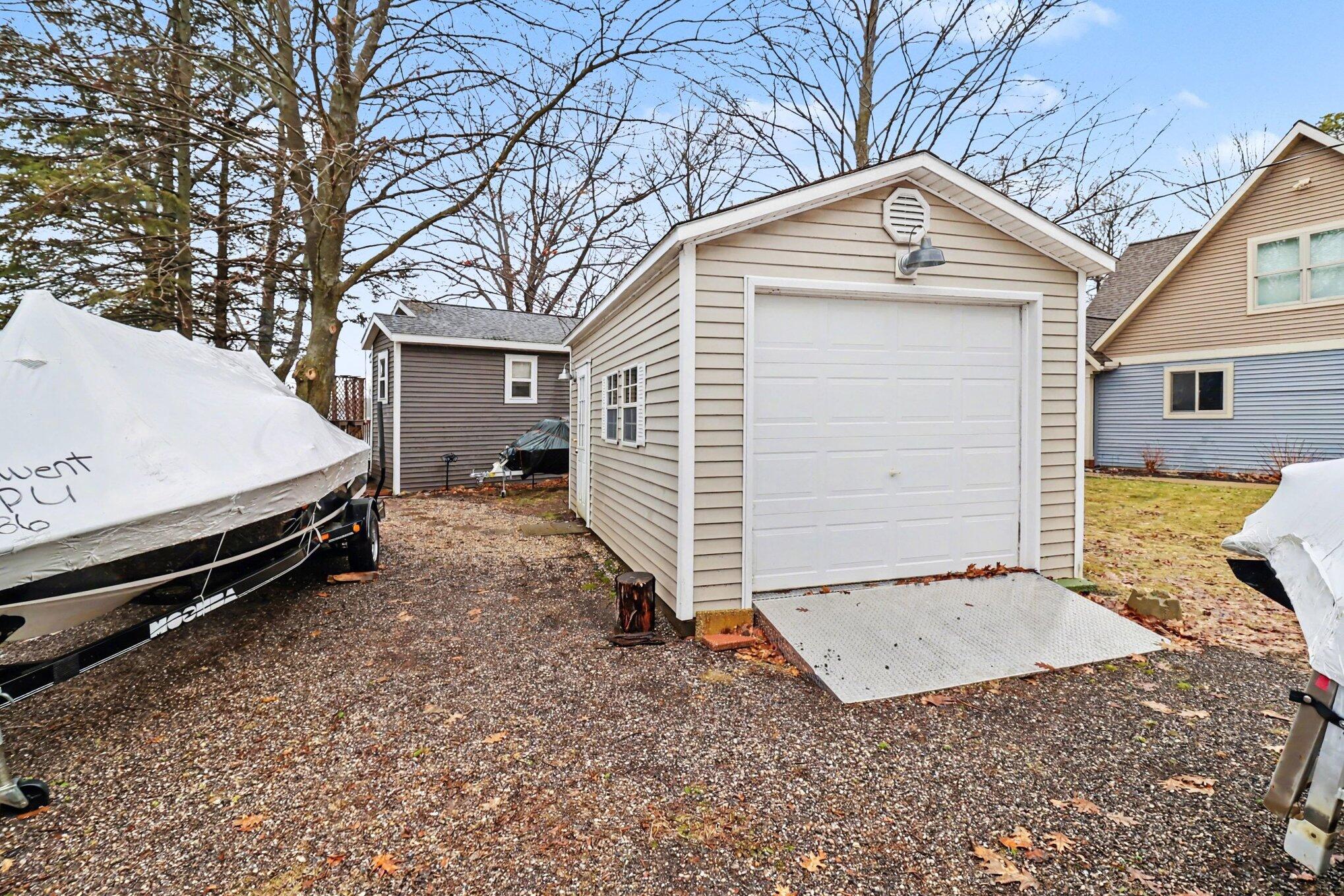 5303 S Eden Lake Road