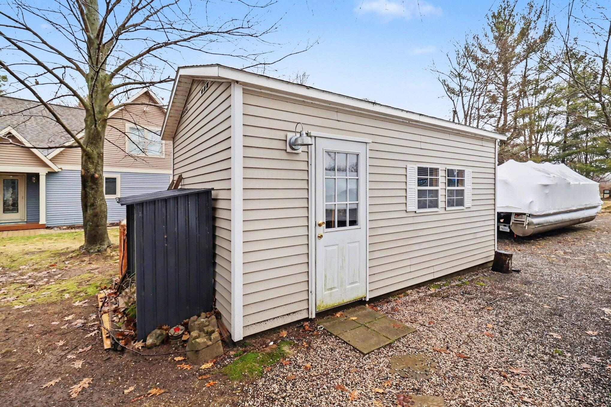 5303 S Eden Lake Road