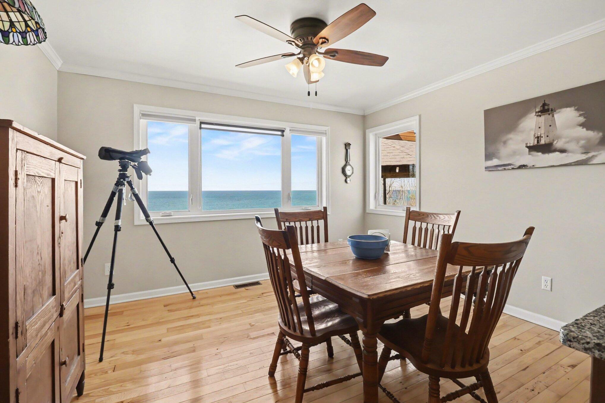 4745 S Lakeshore Drive