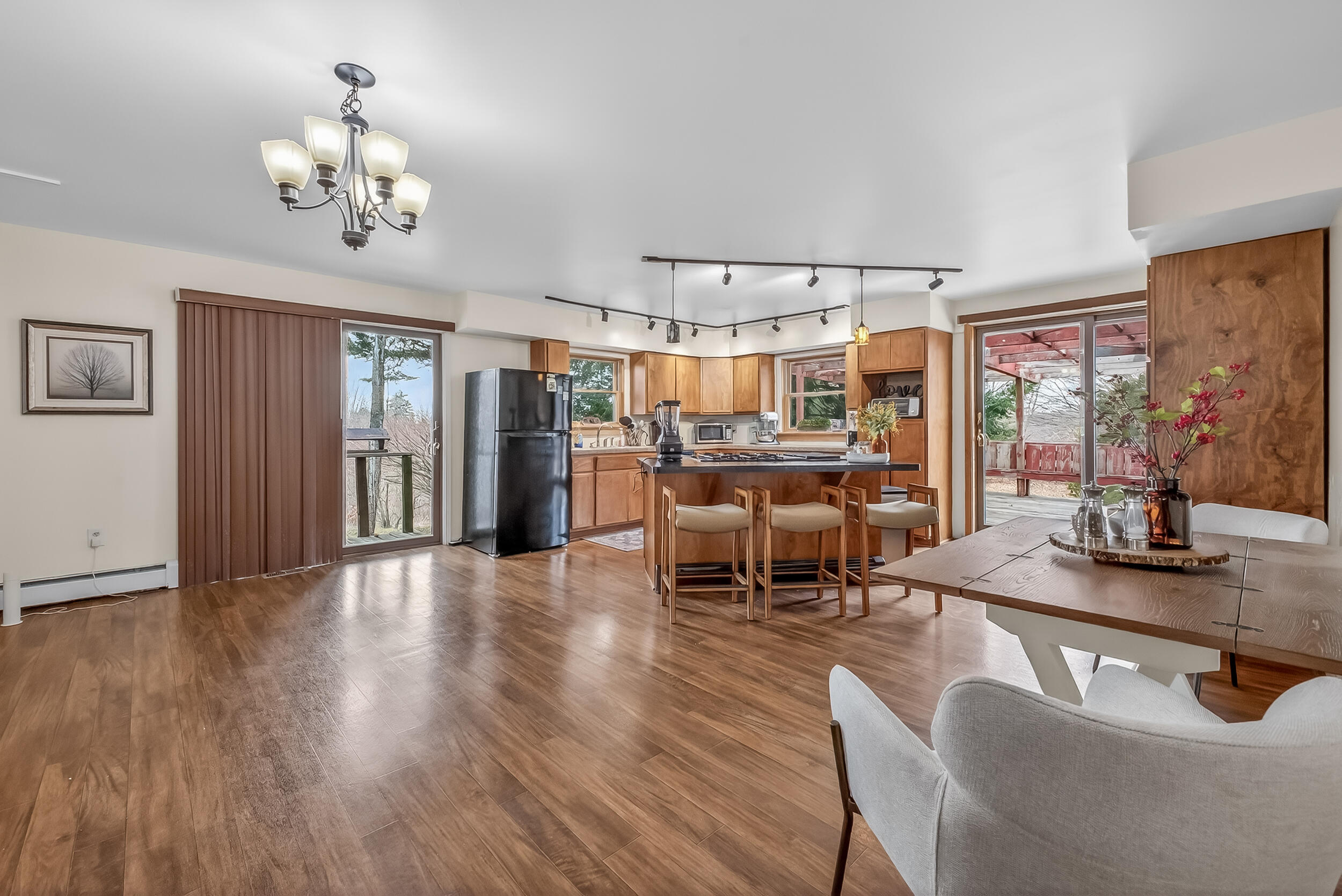 25 N Oceana Drive