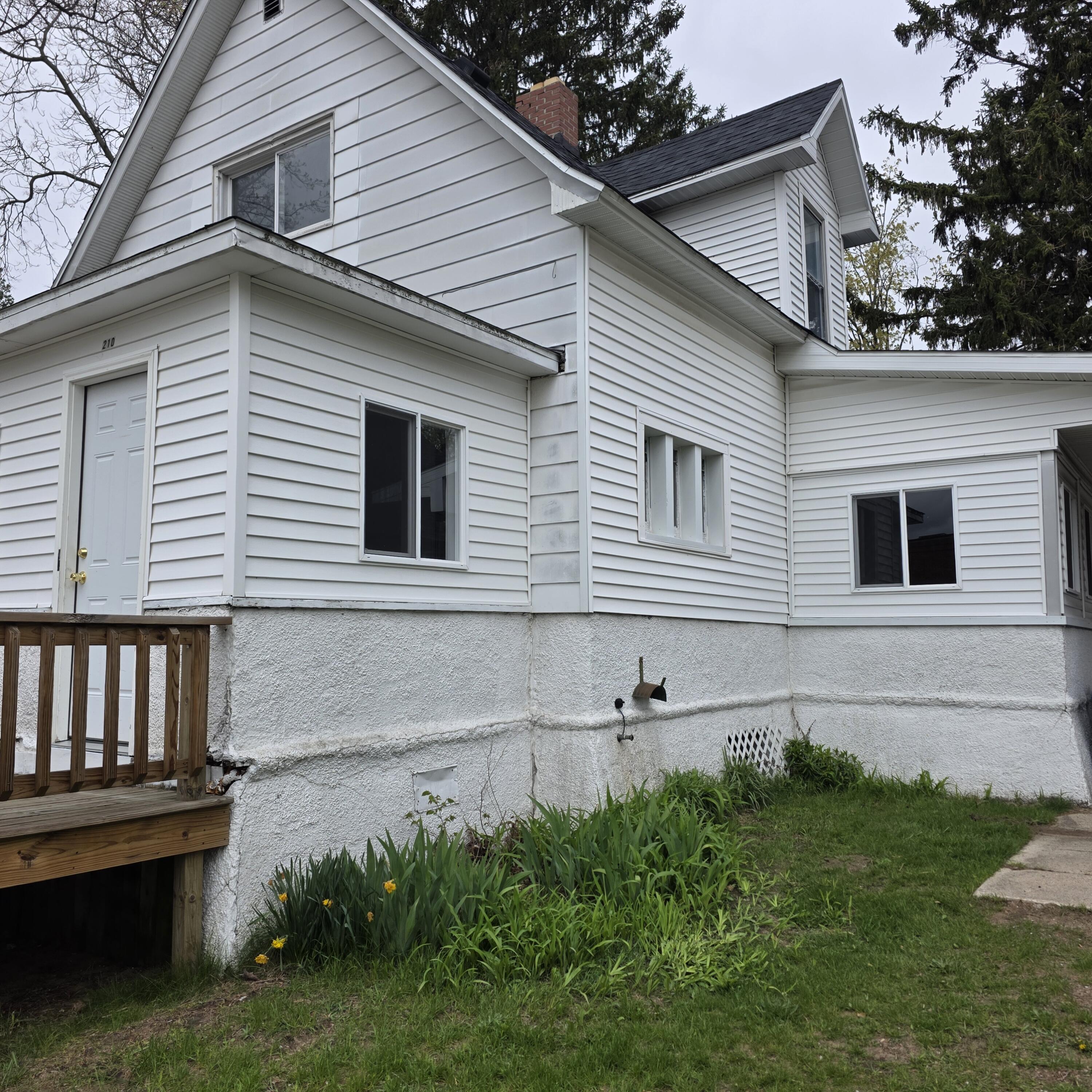 210 E Church Street