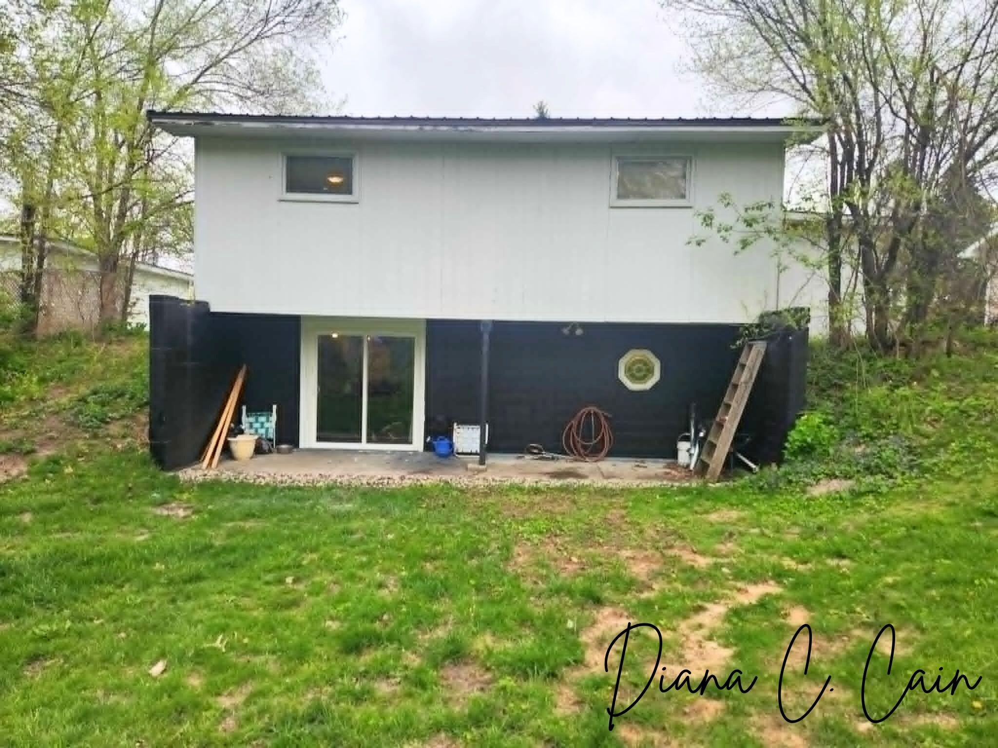 123 Riverside Drive