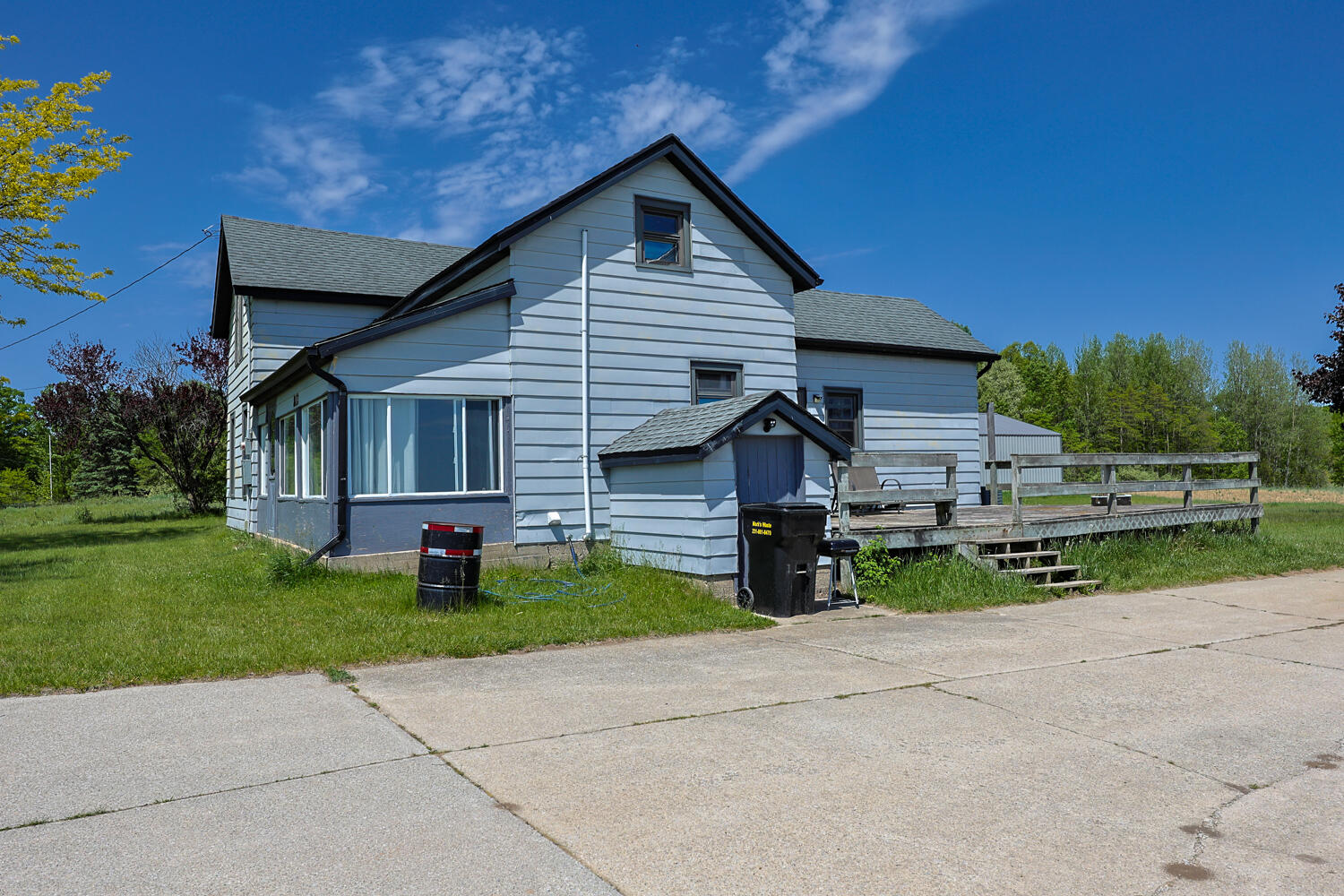 812 E Yale Road