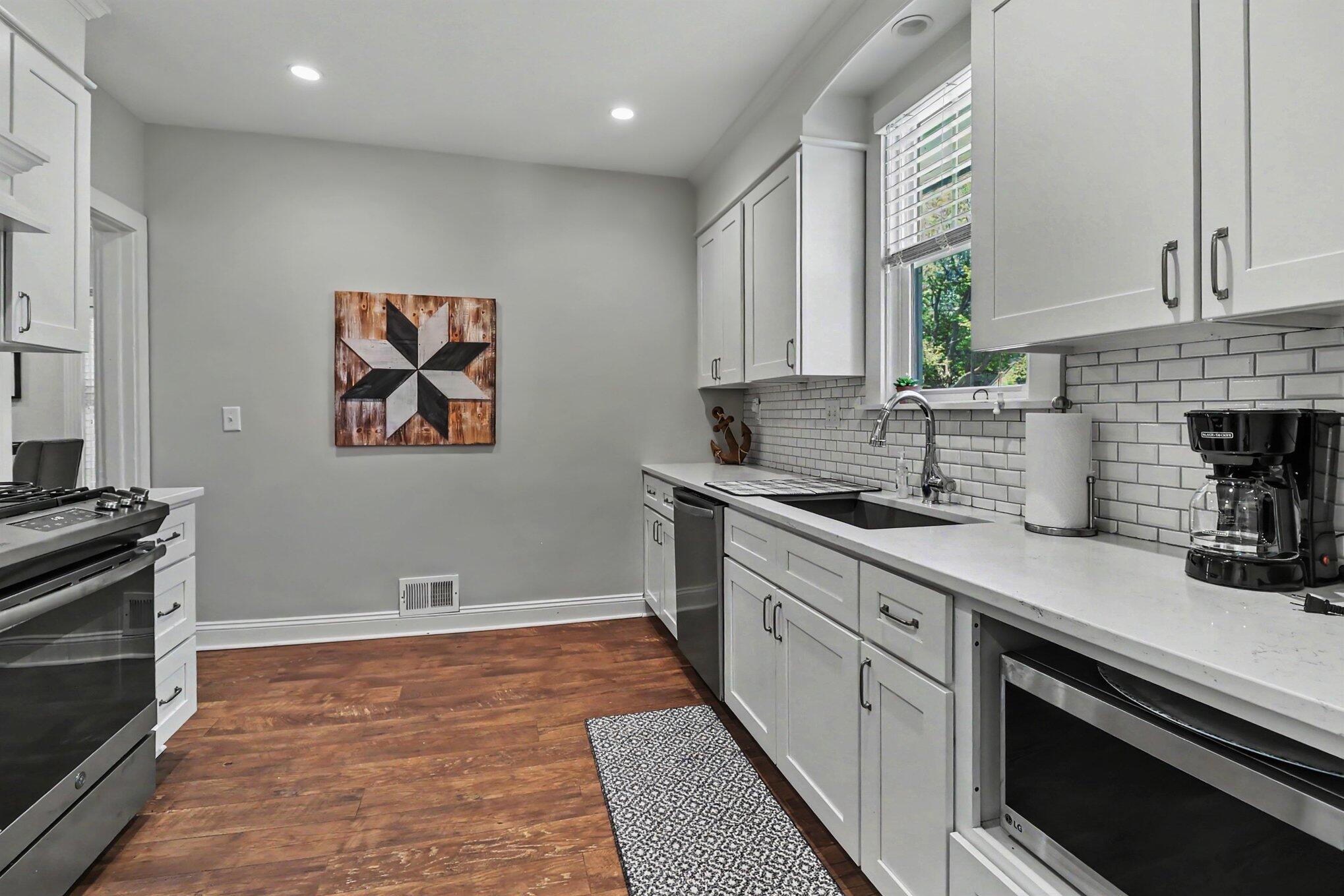 382 E 3rd Street