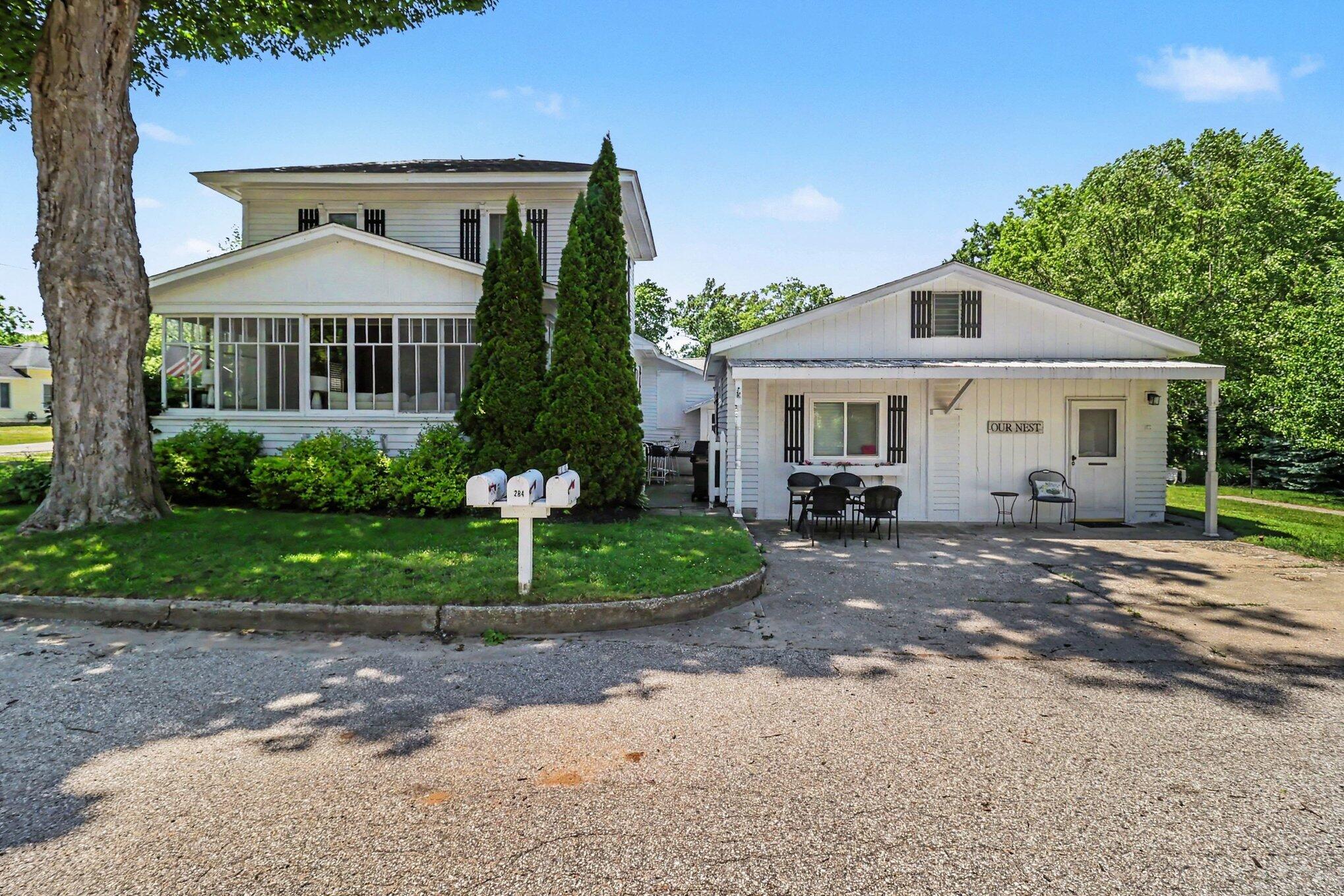 382 E 3rd Street