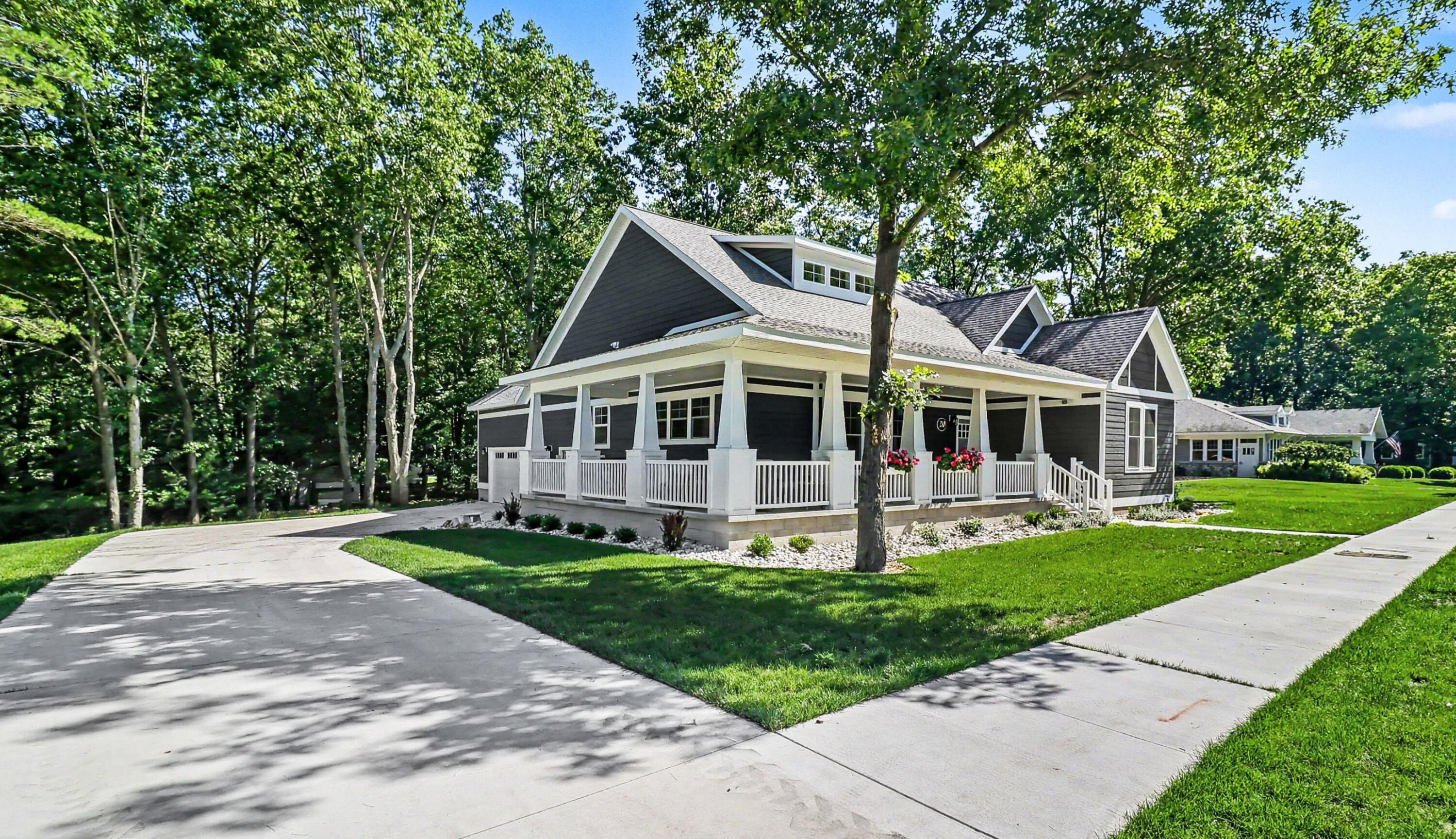 20 Kenneth Street Pentwater MI