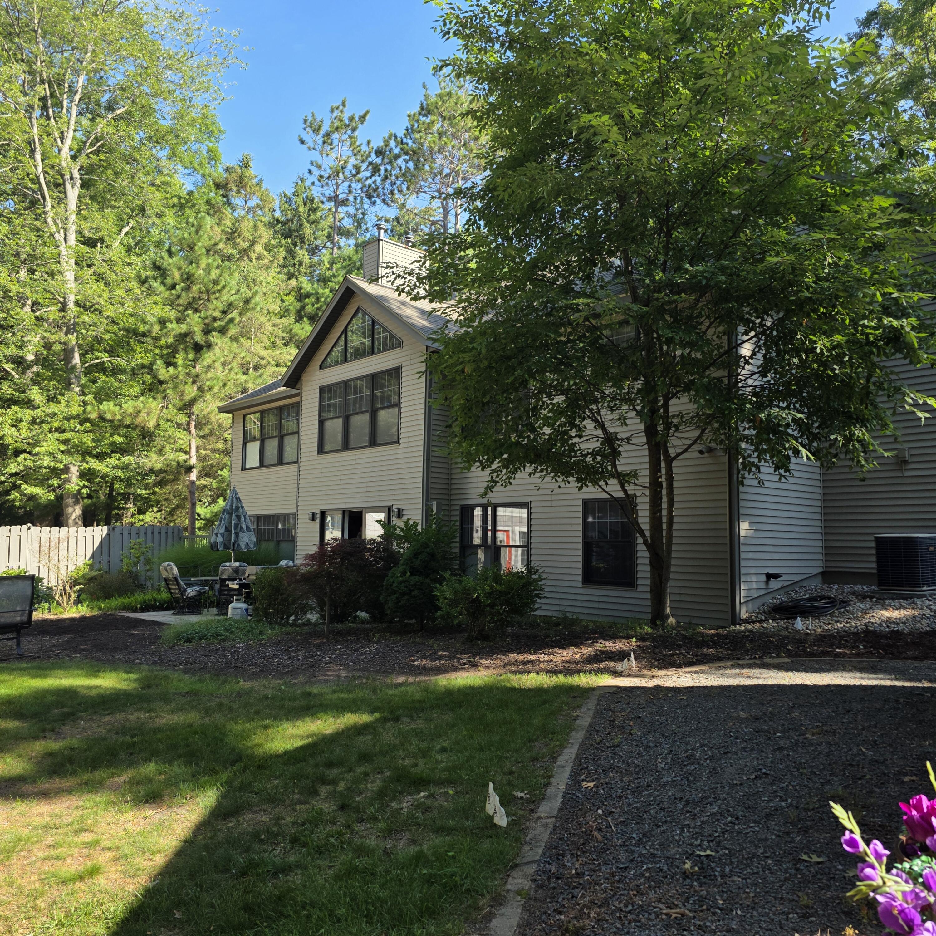 416 N Rush Street