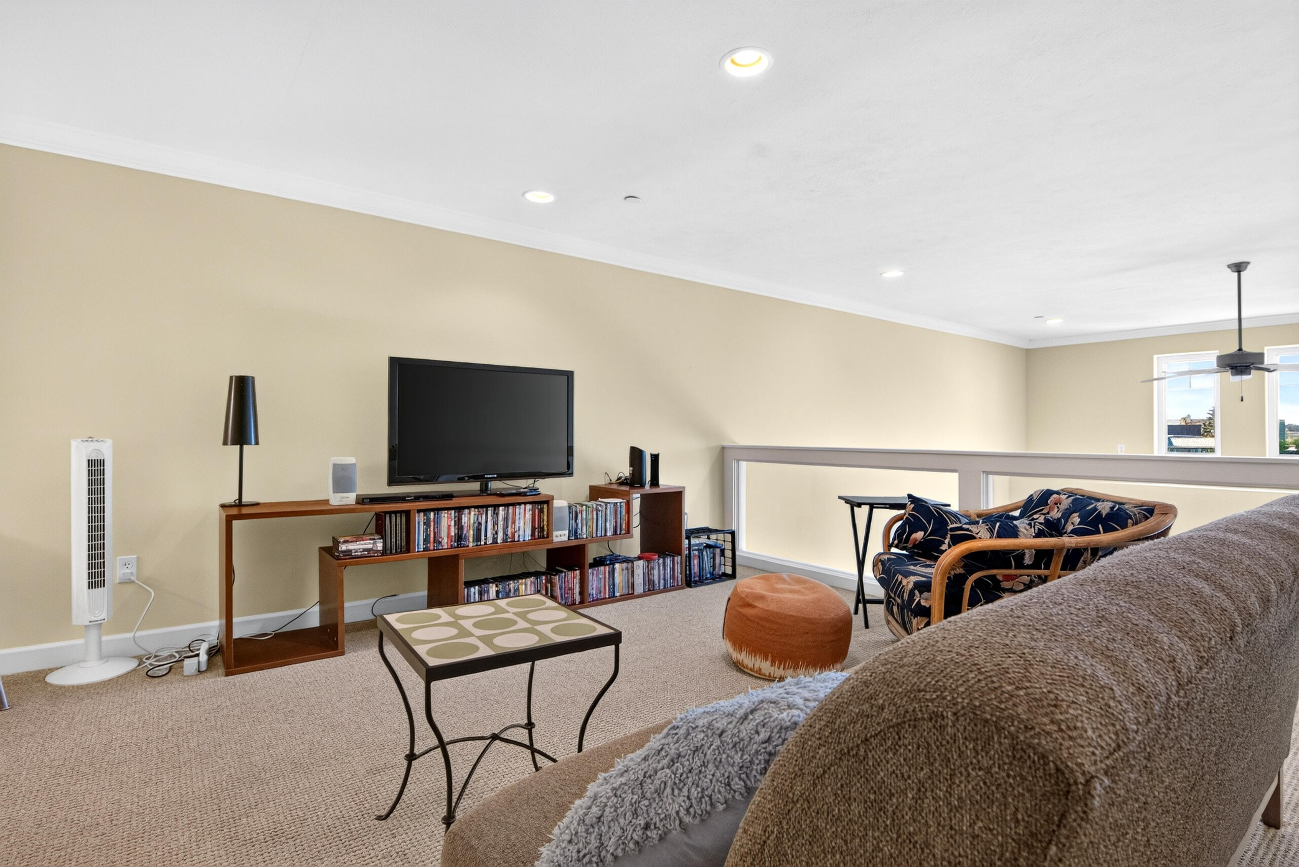 42 W 2nd Street 11