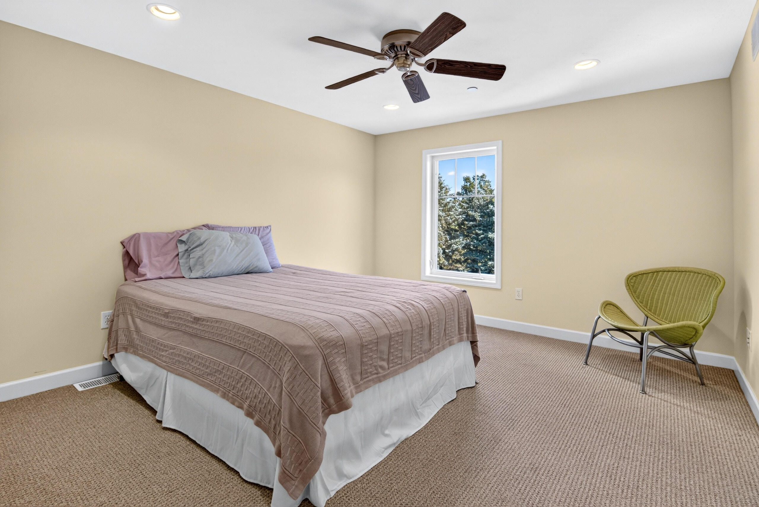 42 W 2nd Street 11