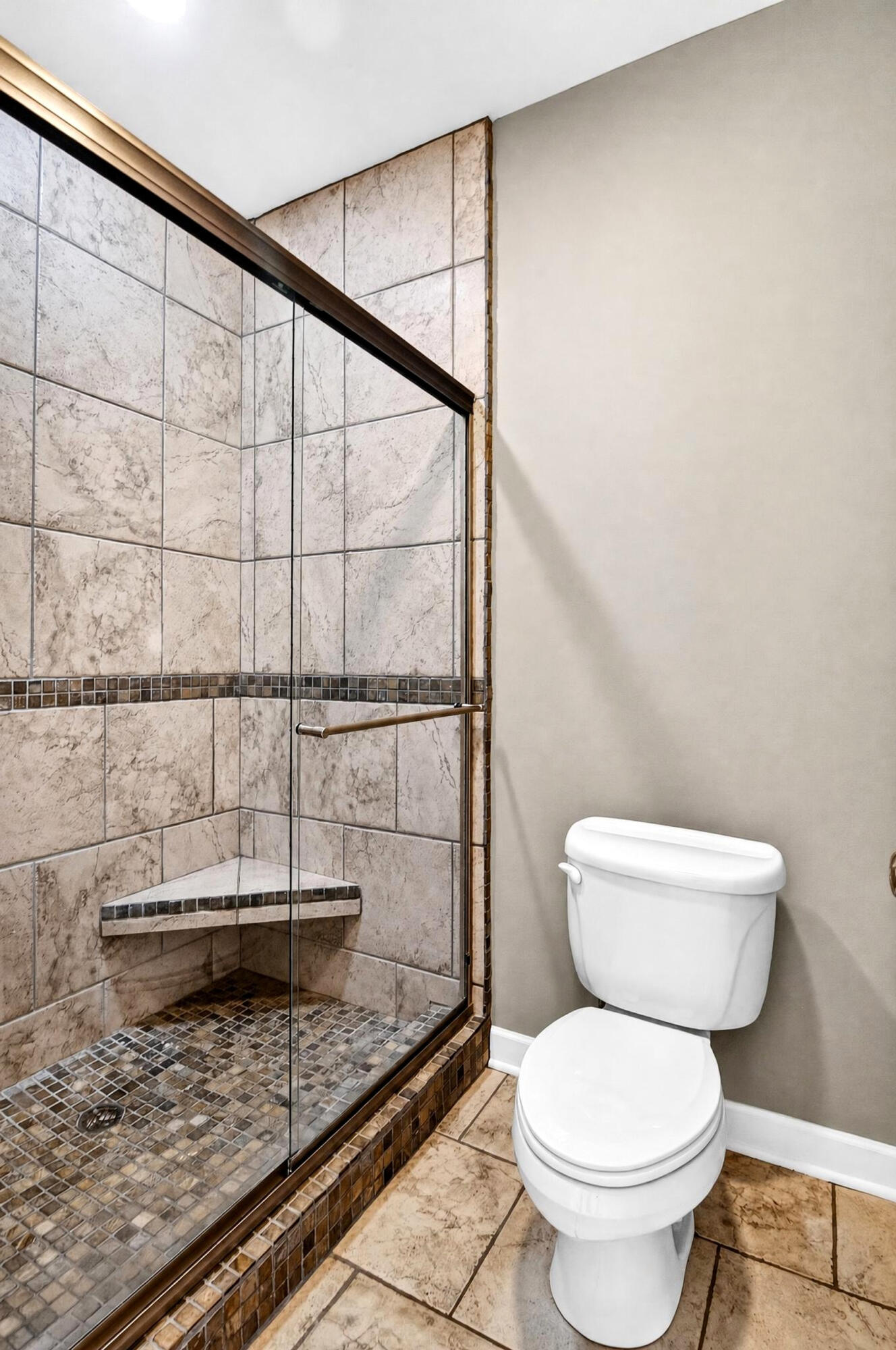 42 W 2nd Street 11