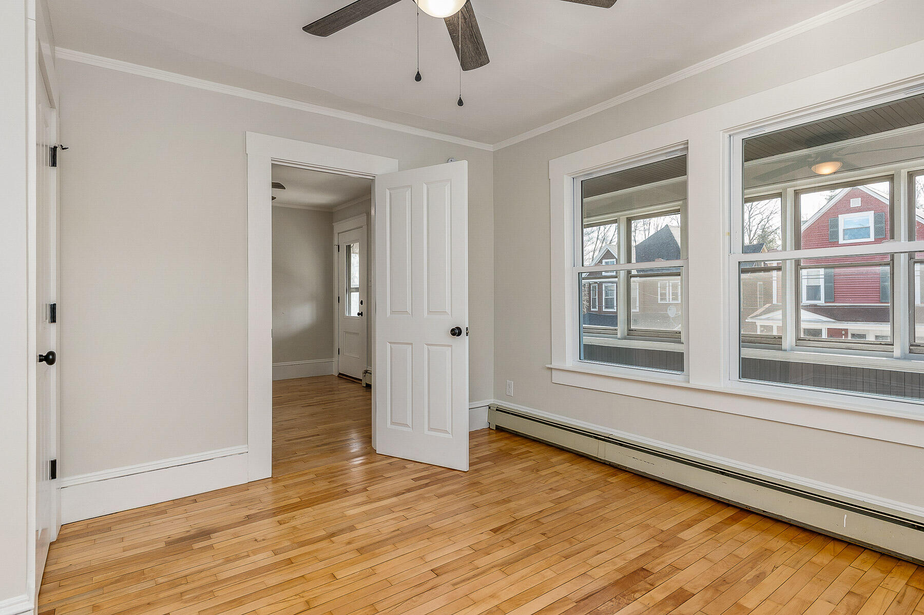 12 Grove Avenue