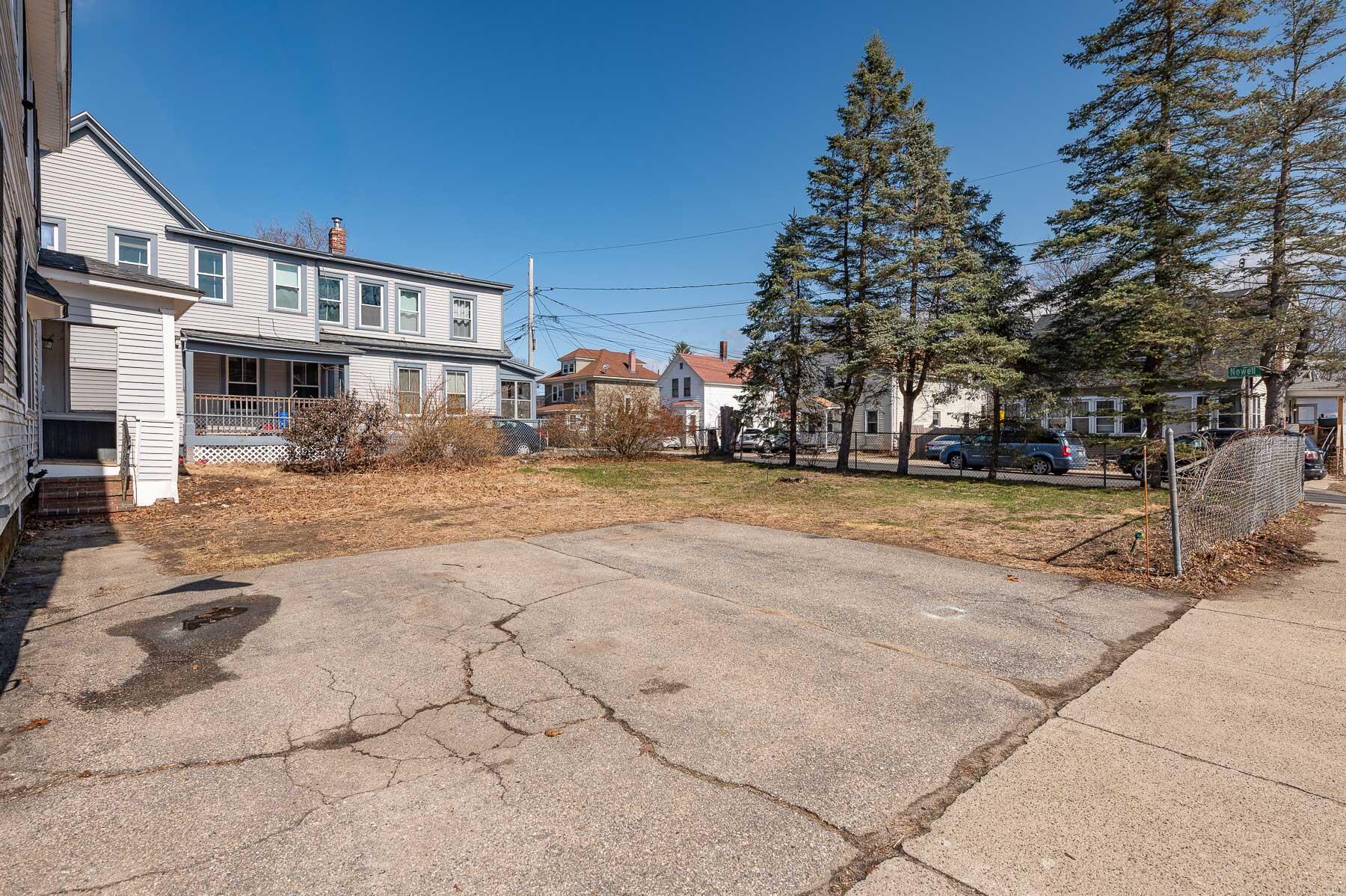12 Grove Avenue