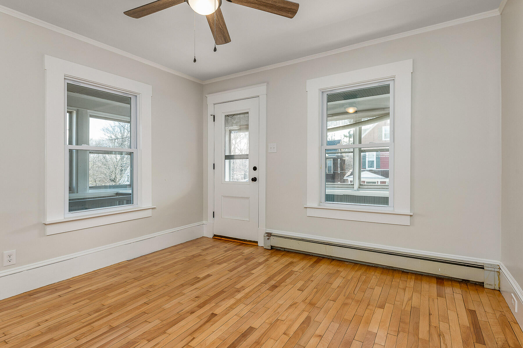 12 Grove Avenue