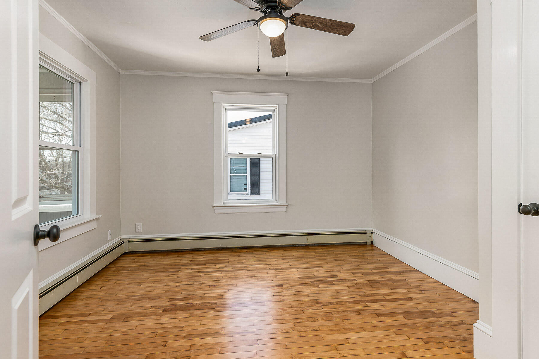 12 Grove Avenue