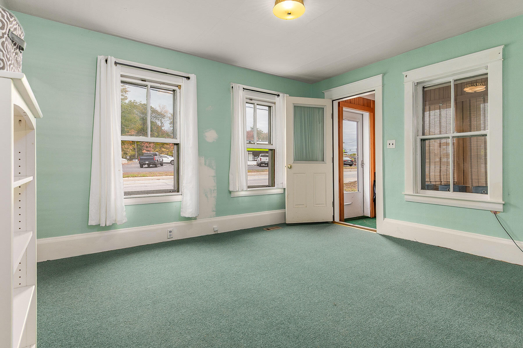 99 Pleasant Street