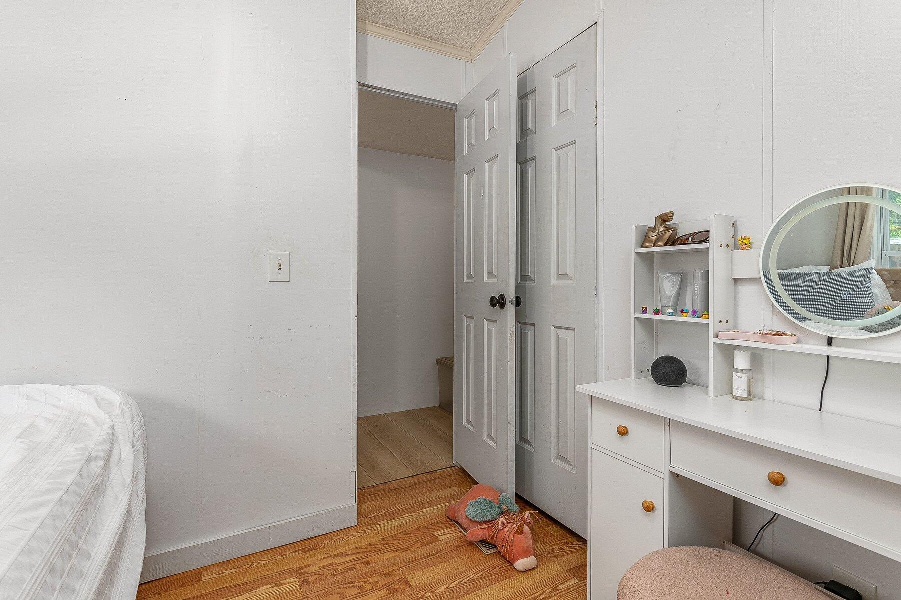12 Allen Avenue