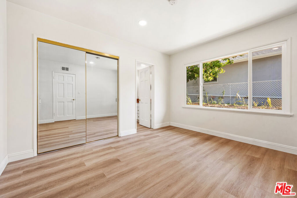 5437 Manitowac Drive