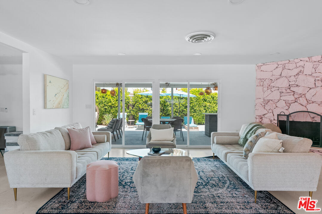 3760 E Camino San Simeon