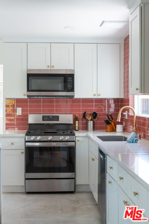 3760 E Camino San Simeon