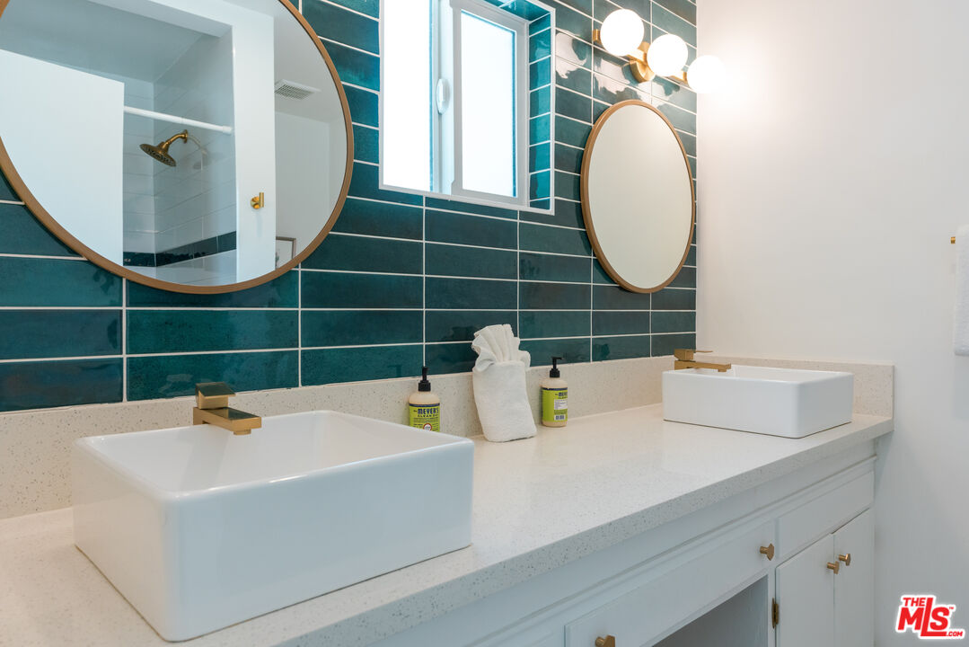 3760 E Camino San Simeon