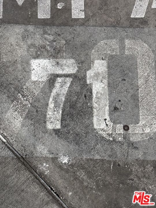 315 E 8th St Unit: 1105