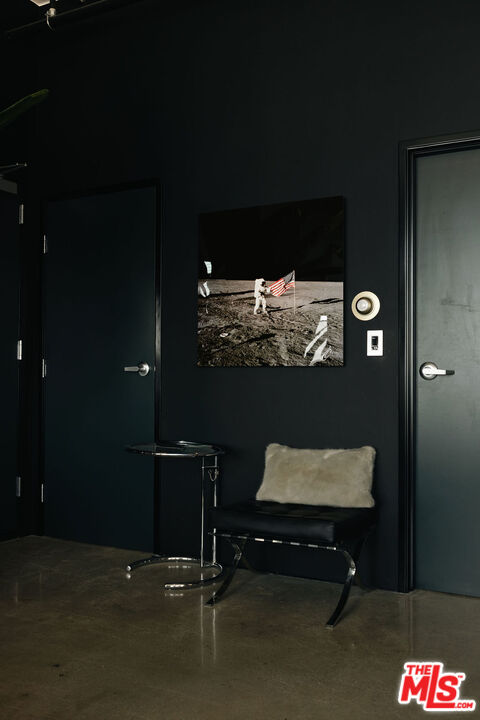 315 E 8th St Unit: 1105