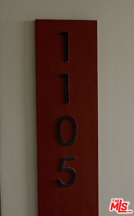 315 E 8th St Unit: 1105