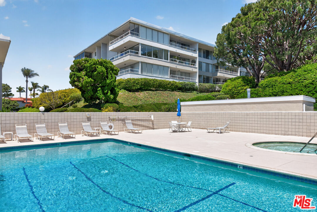32646 Coastsite Dr Unit: 202