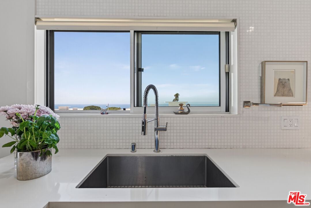 32646 Coastsite Dr Unit: 202
