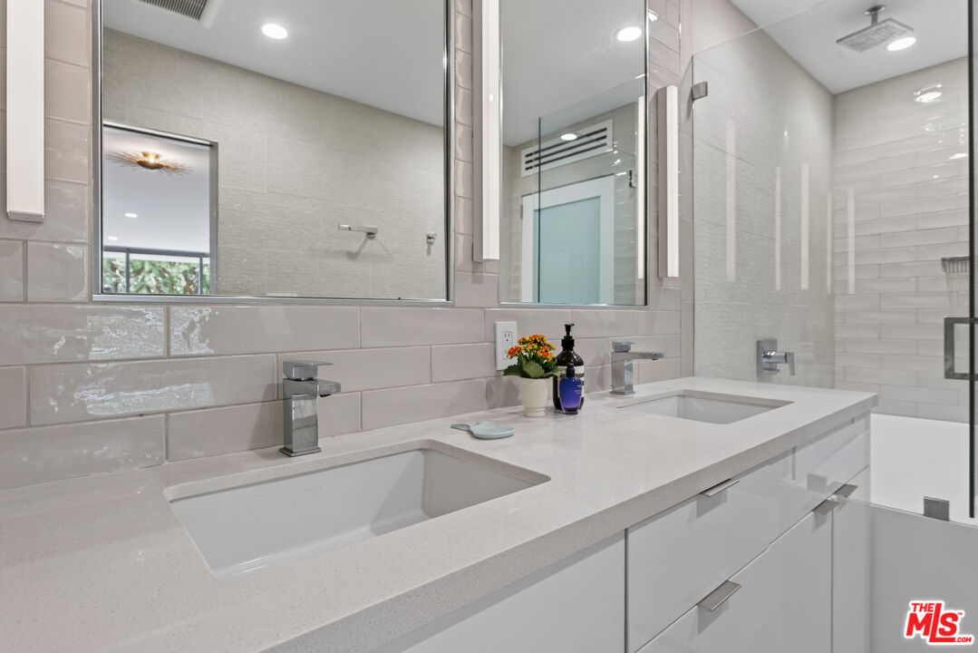 32646 Coastsite Dr Unit: 202