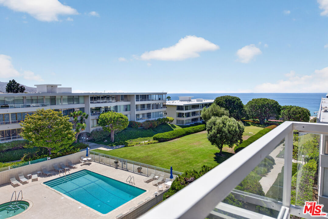 32646 Coastsite Dr Unit: 202