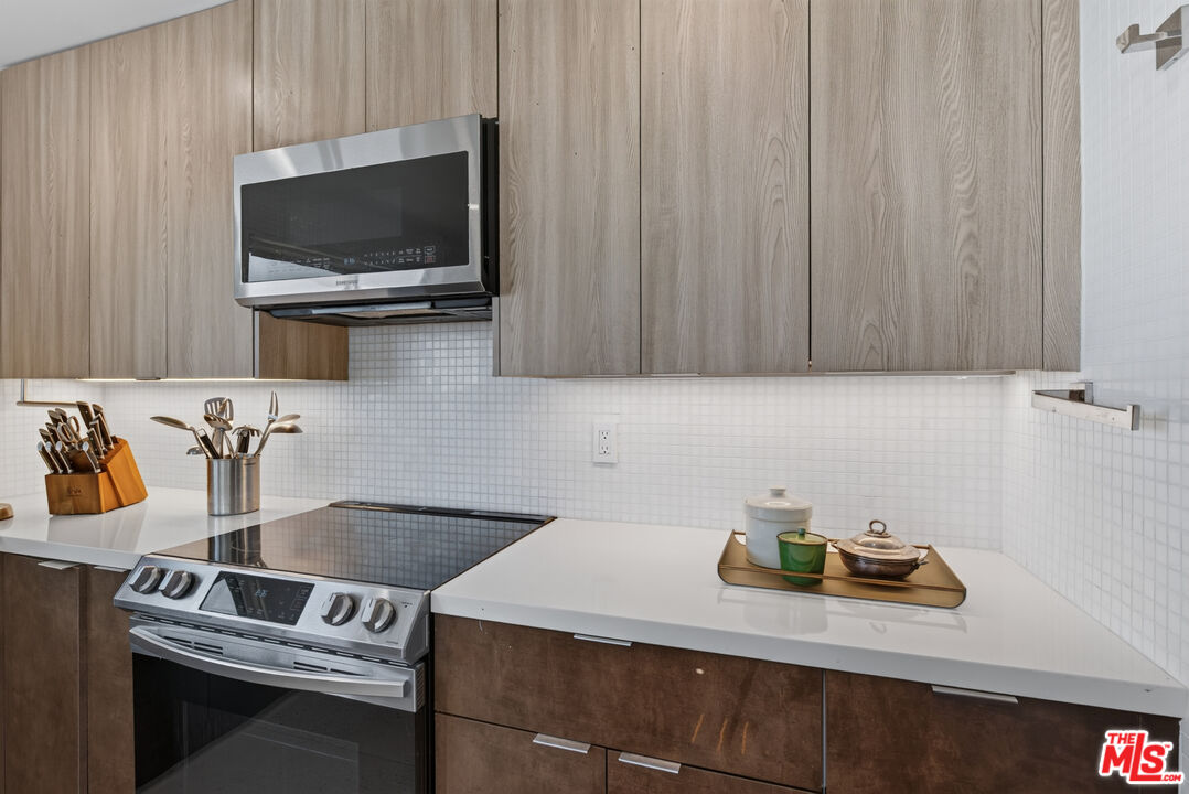 32646 Coastsite Dr Unit: 202