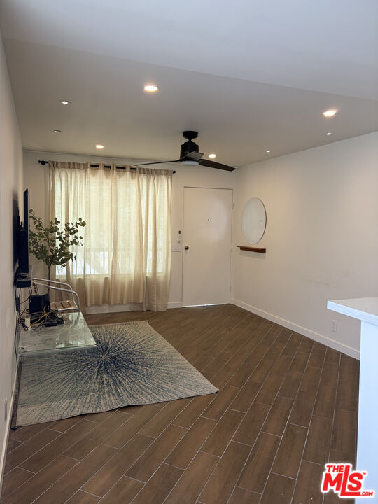 64285 Spyglass Ave Unit: 16