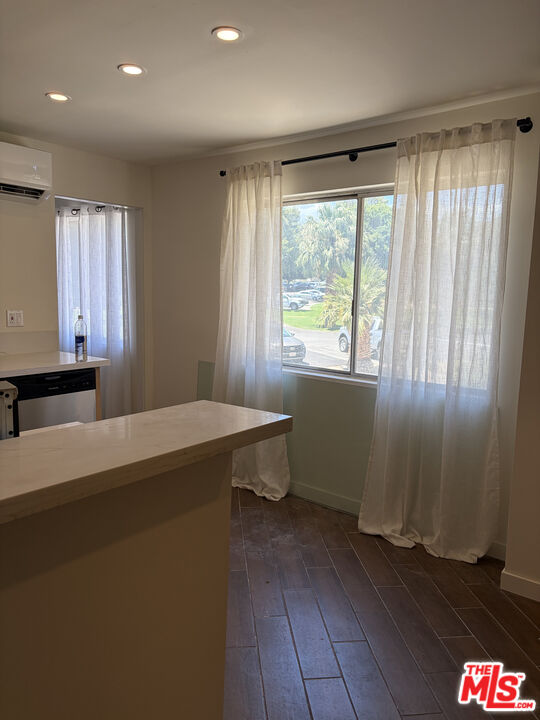 64285 Spyglass Ave Unit: 16