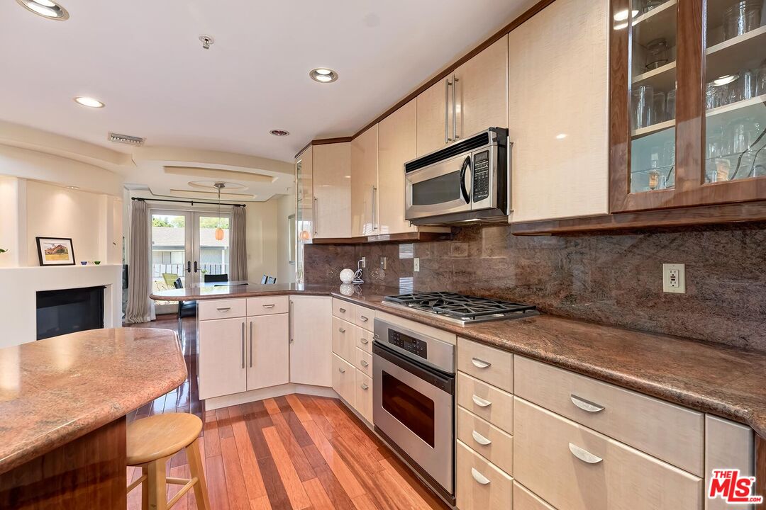 2922 Montana Ave Unit: D
