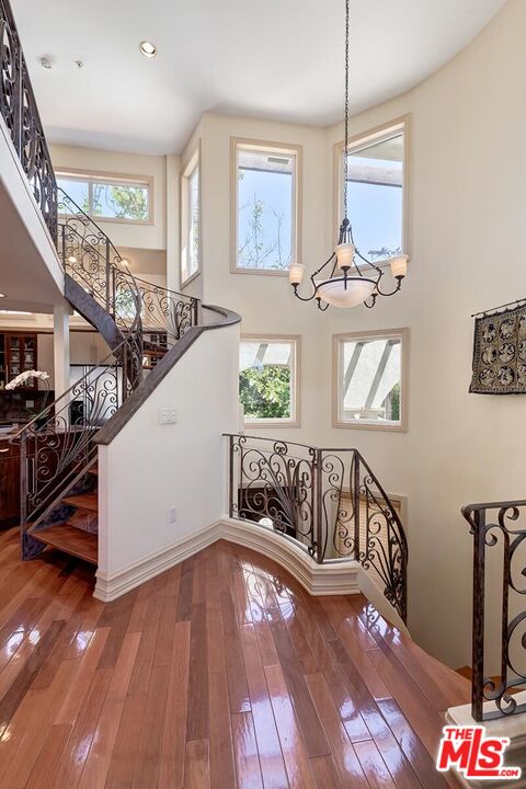 2922 Montana Ave Unit: D