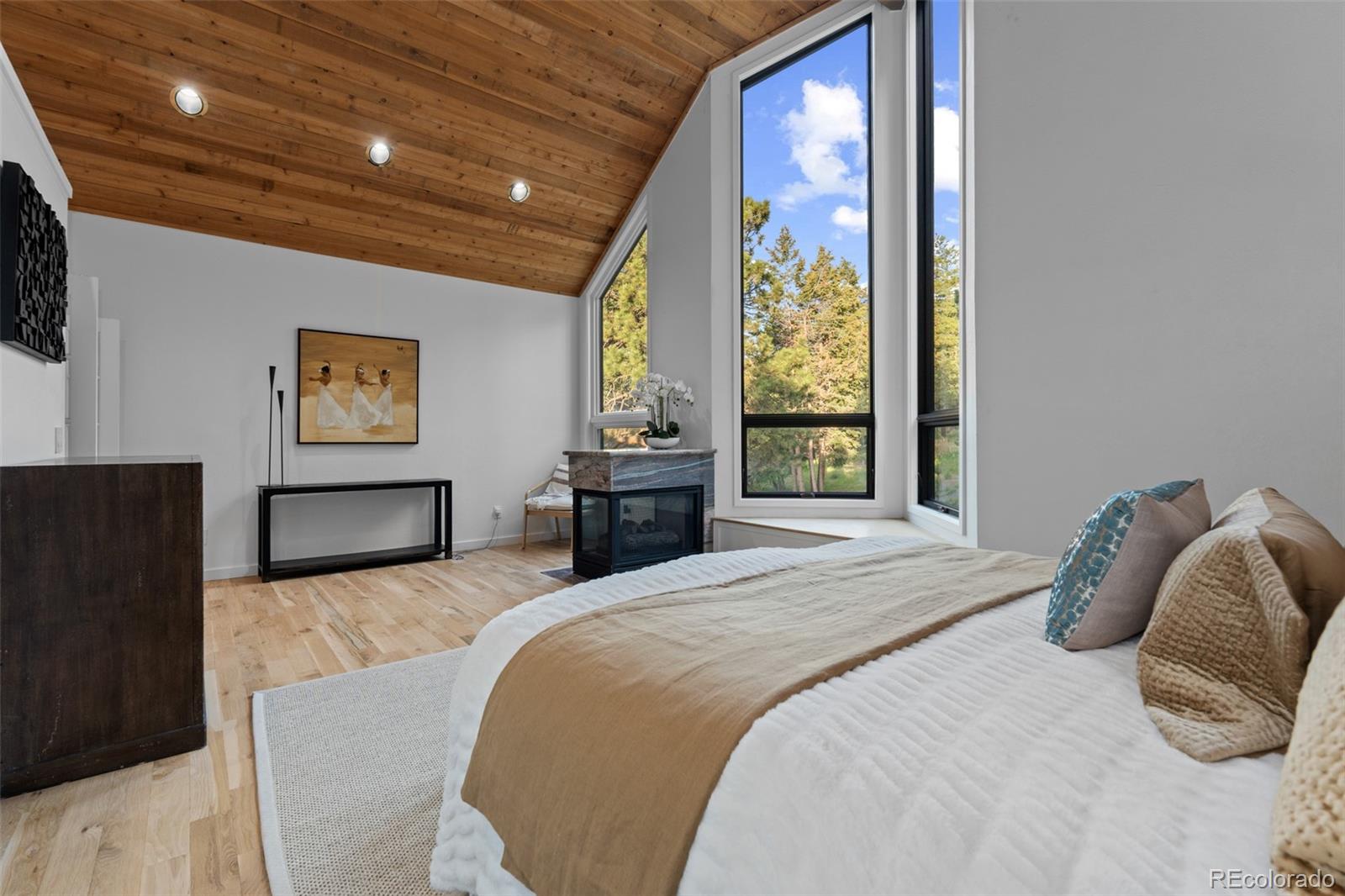 5396 Bear Mountain