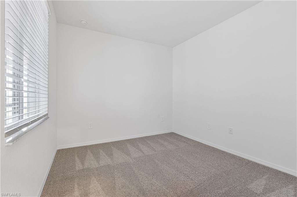 15262 Green Acres AVE