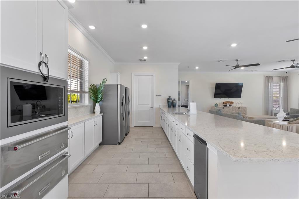 17639 Wild Iris LN