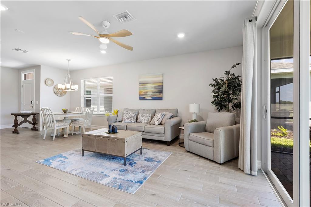 17639 Wild Iris LN