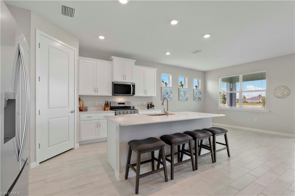 17911 Shade Tree LOOP