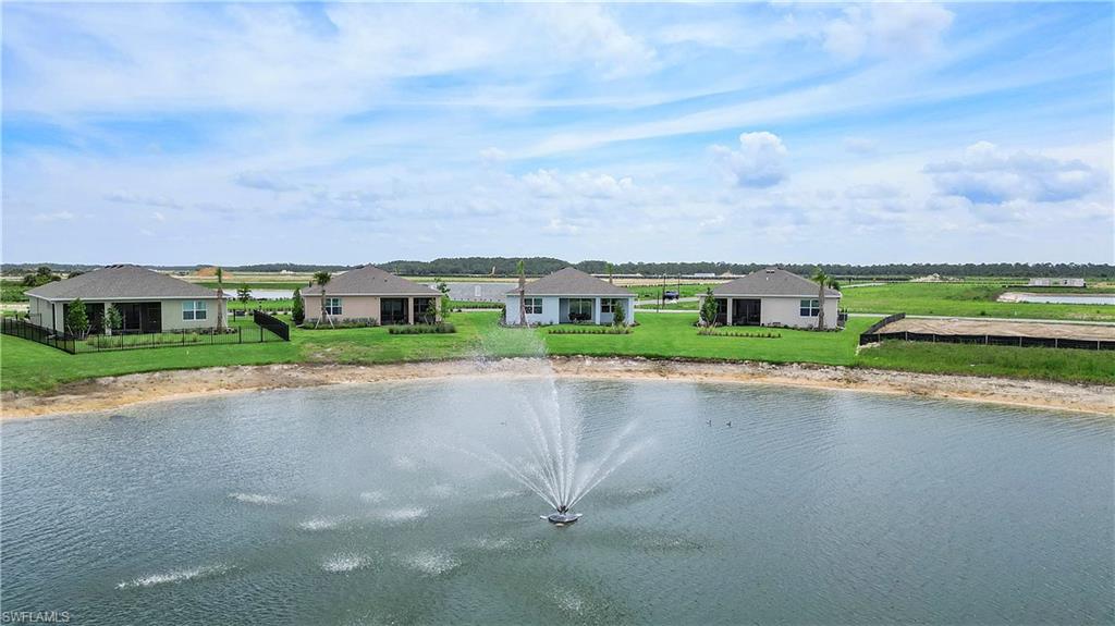 17911 Shade Tree LOOP