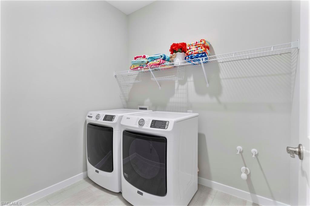 17911 Shade Tree LOOP