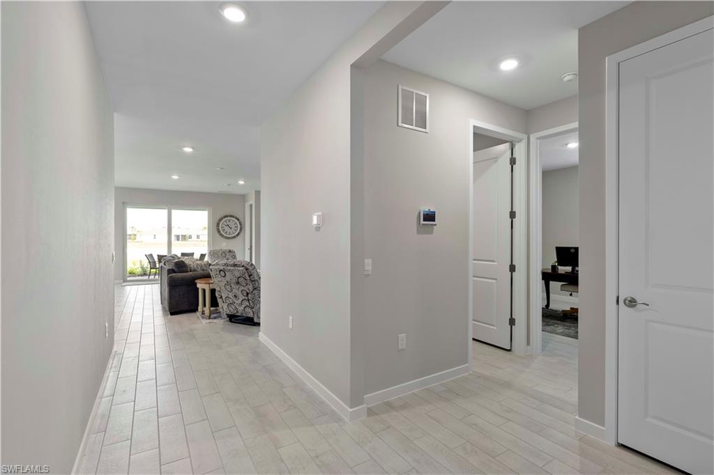 17911 Shade Tree LOOP