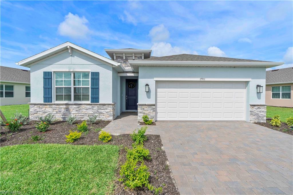 17911 Shade Tree LOOP